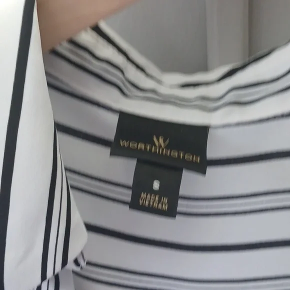 Blouse - Picture 2 of 2